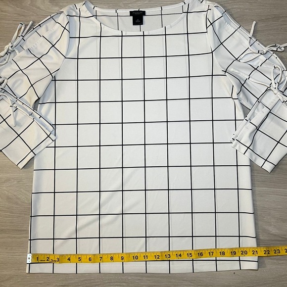 Ann Taylor Factory Women Grid Print Tie Sleeve Top Size Medium White Black - Picture 5 of 11